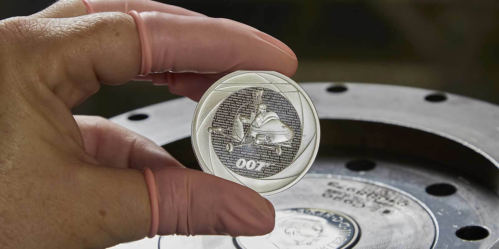 bond_bullion_2.jpg